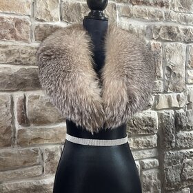 Crystal Fox Collar, 39.5 Inches
