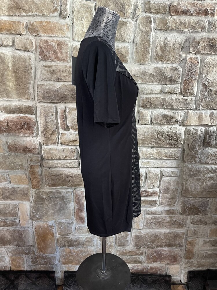 Love fire Black Sheath Dress with Front Burnout Design, Size XL
