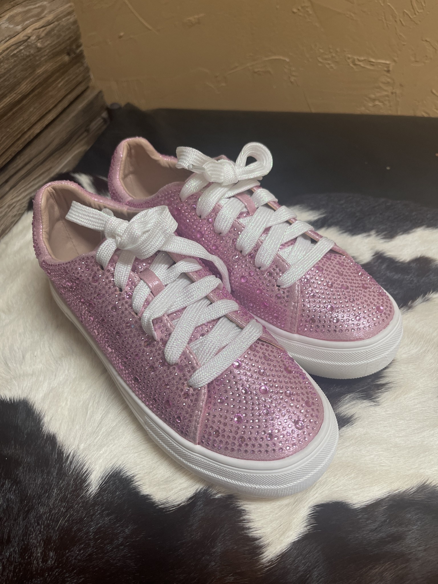 La Sheelah Pink Sparkle Tennis Shoes with Laces - Elements Unleashed