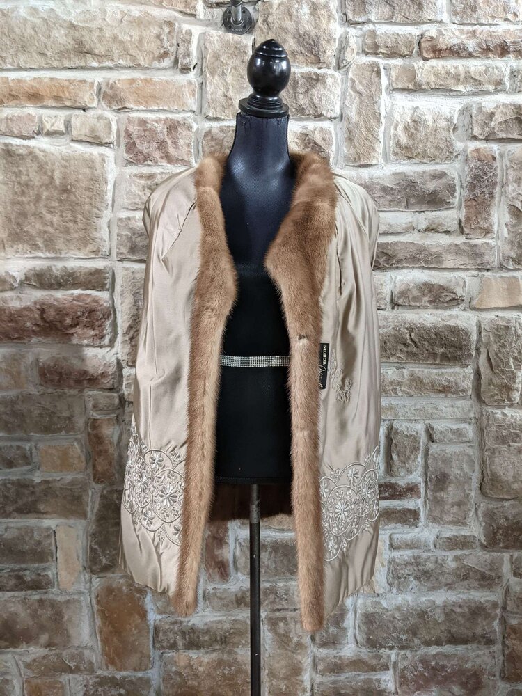 Autumn Haze Mink Stroller With Statement Scalloped Collar, Size L