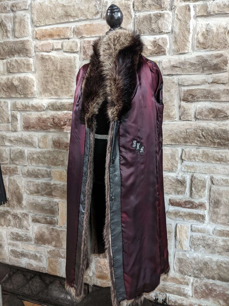 North American Raccoon Full Long Coat, Size M