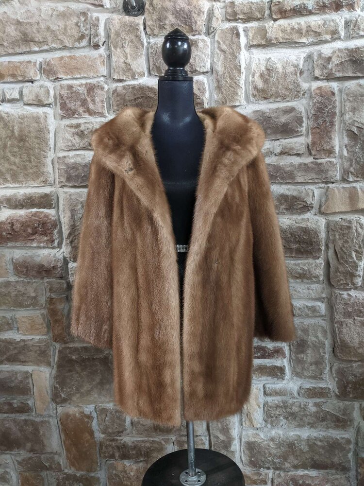 Autumn Haze Mink Stroller With Simple Lapel, Size M