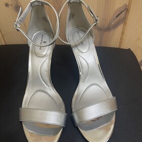 Bandolino Silver Ankle Strap Sandal, Size 10