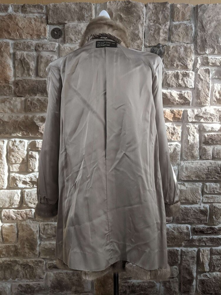 Dawn Mink Stroller, Size M