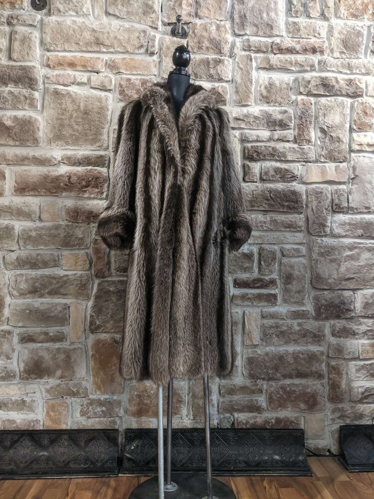 North Am Raccoon Long Coat with Rolled Cuffs, Size L