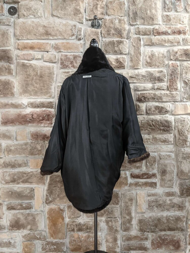 Brown Two Tone Geometric Design Mink, Size XL