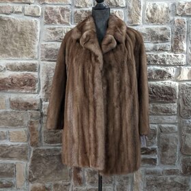 Ranch Mink Stroller With Notched Lapel, Size S