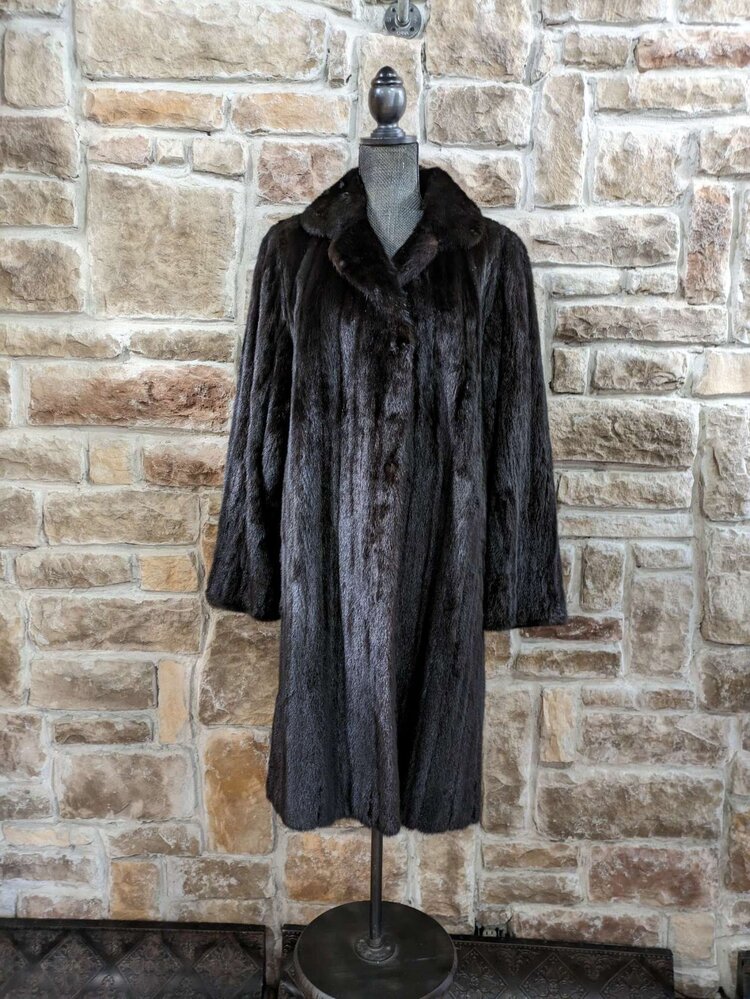 Dark Ranch Mink With Notched Lapel and Rolled Cuffs, Size XL