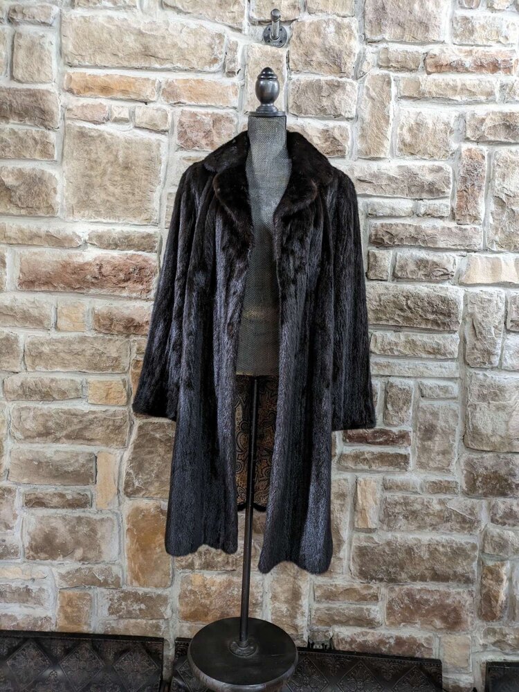 Dark Ranch Mink With Notched Lapel and Rolled Cuffs, Size XL