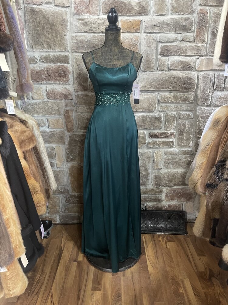 City Studio Emerald Satin Floral Embroidered Evening Gown, Size 5