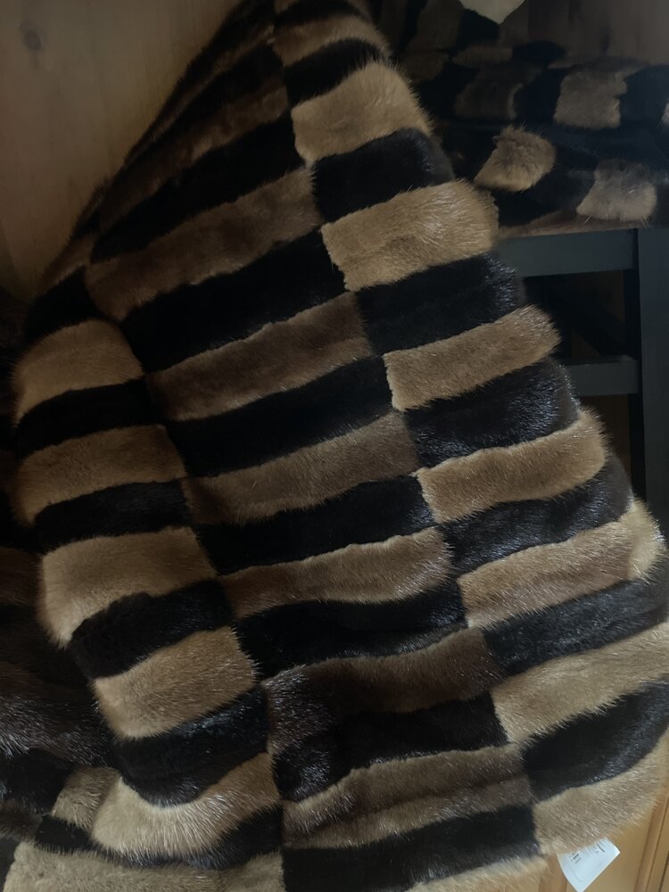 Mink Blanket - 84" x 46"