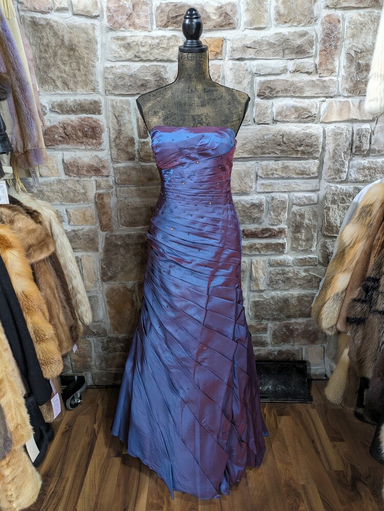 Anny's Bridal Purple Satin Strapless A-Line  Wrap Gown, Size XL