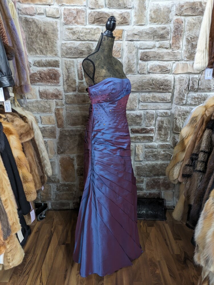 Anny's Bridal Purple Satin Strapless A-Line  Wrap Gown, Size XL