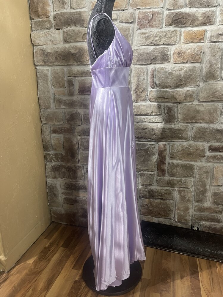 Anny's Bridal Lilac A-Line Gown w/ Split Straps, V-Neck Design and High Slit,