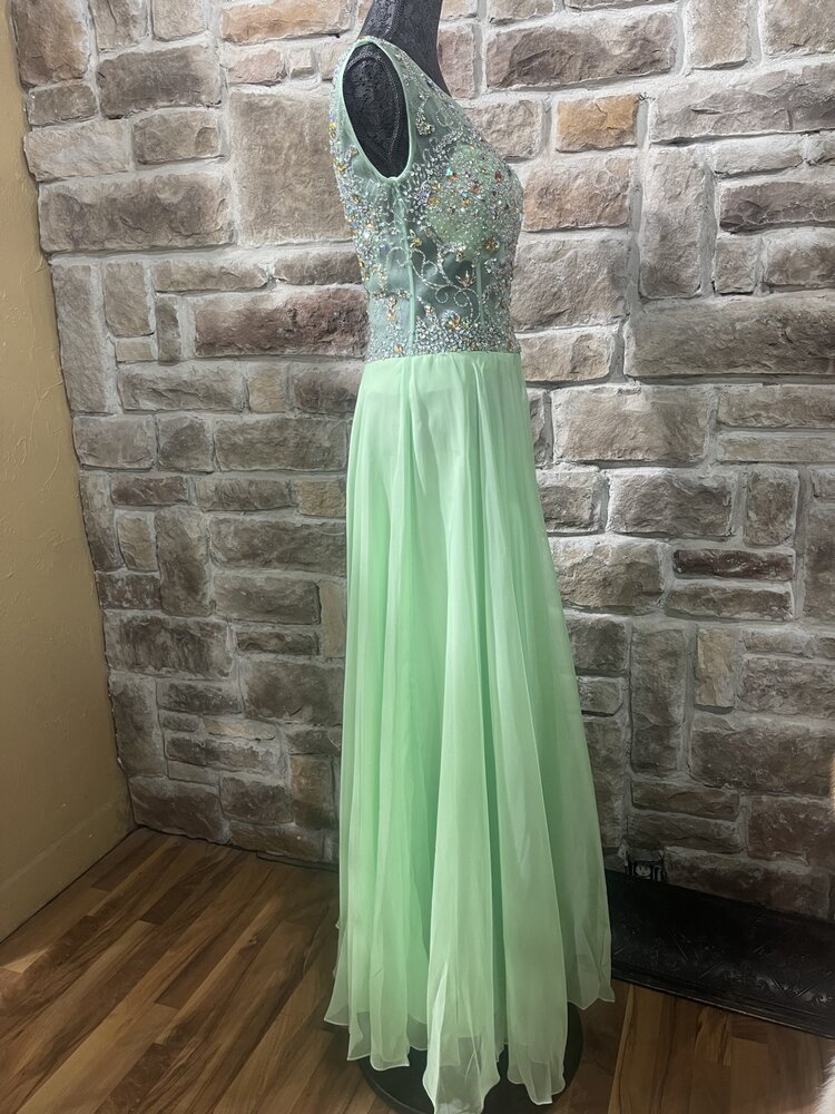 Anny's Bridal Mint Embellished Top w/A-Line Skirt  Gown, Size L