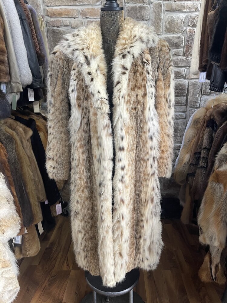 Bobcat Long Lynx Coat. Size M
