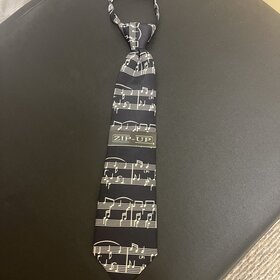 Navy Musical Notes Zipper Tie, 13"