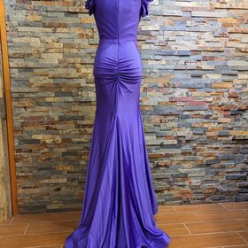 Purple V-Neck Cold Shoulder Ruched Gown w/Train, Size 6