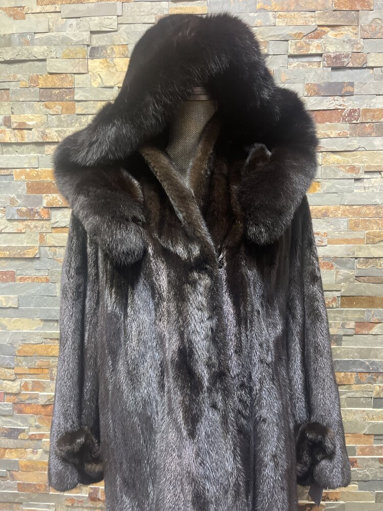 Very Dark Ranch Mink w/ Black Fox Trim Hood & Scarf with Tails, Size XL