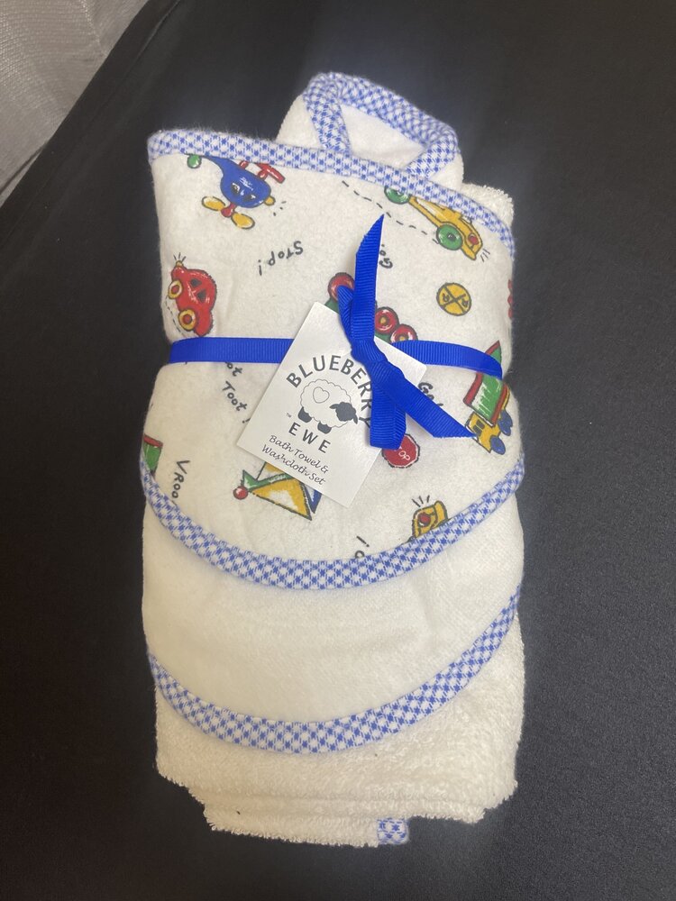 White Vehicles Bath Towel & Washcloth Set