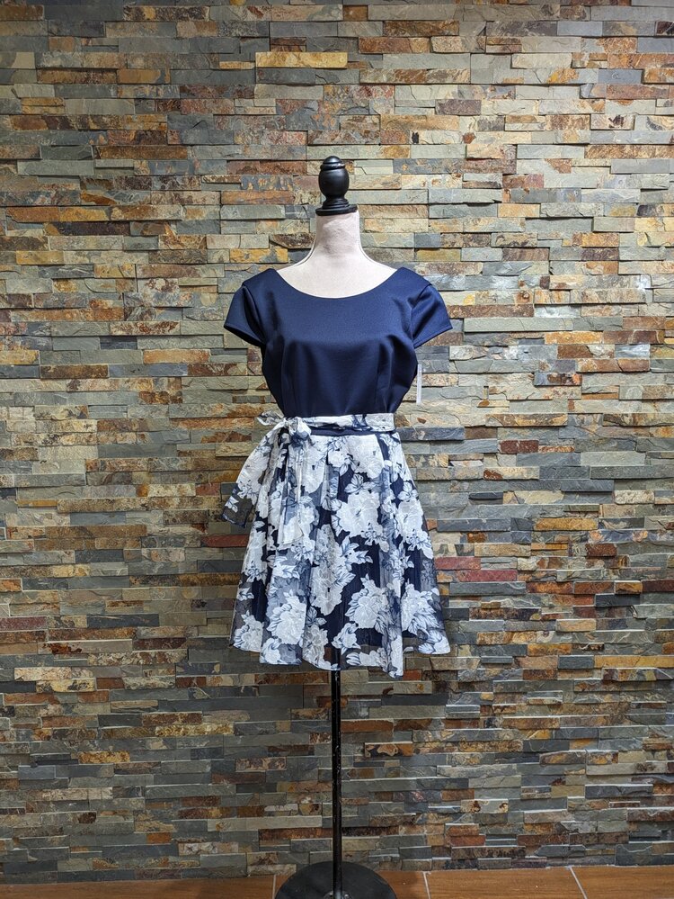 B Darlin Navy Blue With White Floral Skirt Dress, Size 15/16