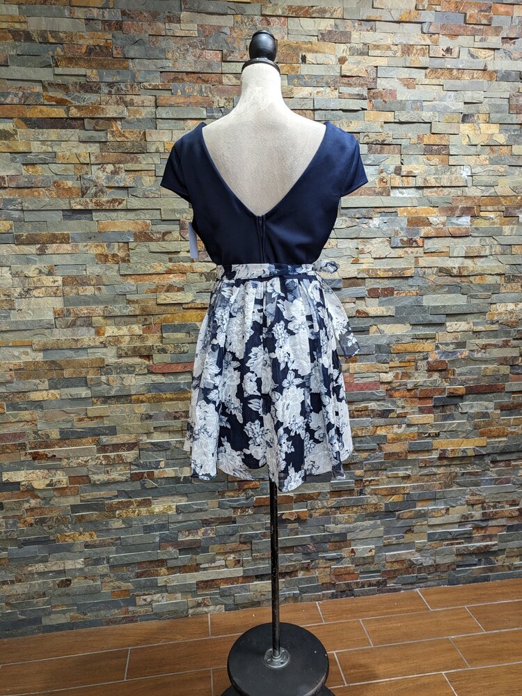 B Darlin Navy Blue With White Floral Skirt Dress, Size 15/16