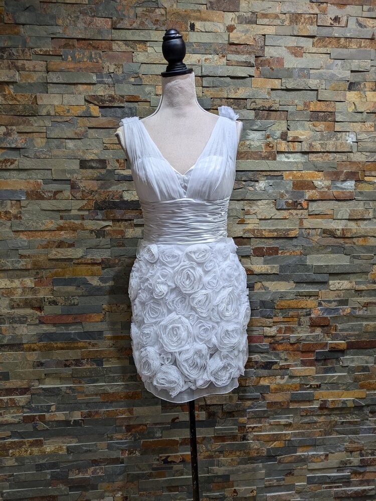 Sherri Hill White Tulle Floral Cocktail Dress, Size 6