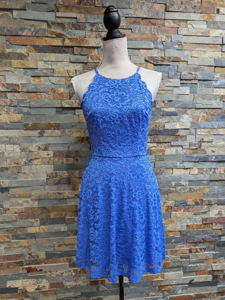 BCX Periwinkle Strapped Floral Dress, Size 3