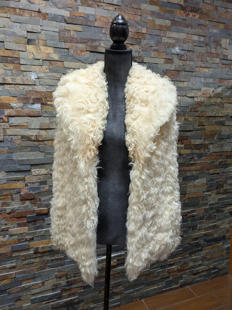 Ivory Curly Lamb Vest M
