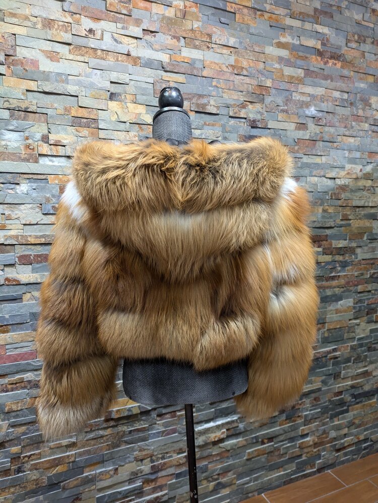 Red Fox Jacket w/Hood, Size L