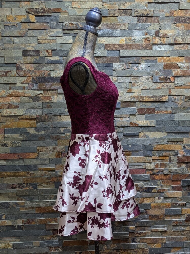 B. Darlin Ruby Red and White Fit & Flare Party Dress, Size 11/12