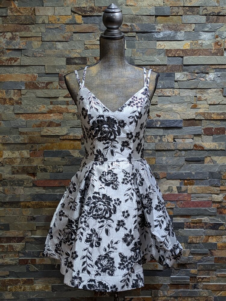 B Darlin Silver & Black Metallic Fit & Flare Dress