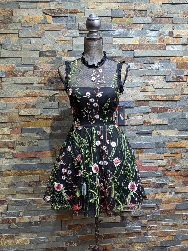 City Studio Black Floral Mini Fit & Flare, Size 0