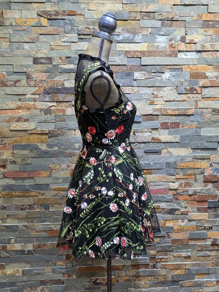 City Studio Black Floral Mini Fit & Flare, Size 0