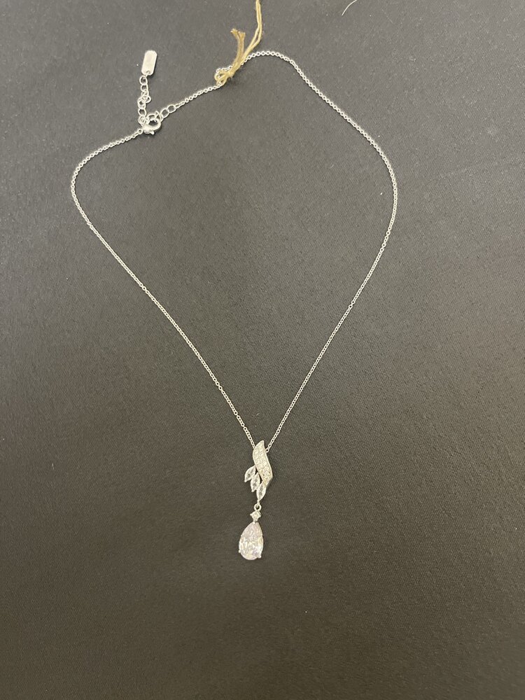 Silver 18K Filled CZ Quatrefoil Pendant Necklace