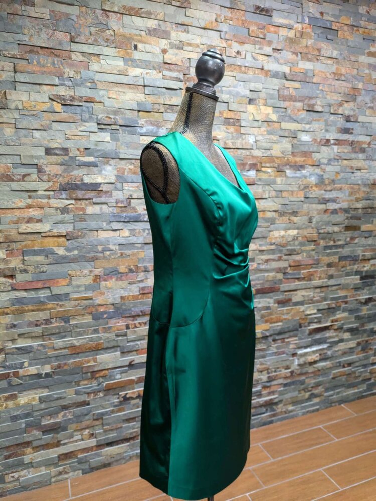 Ralph Lauren Emerald Green V-Neck Sheath Dress, Size 14