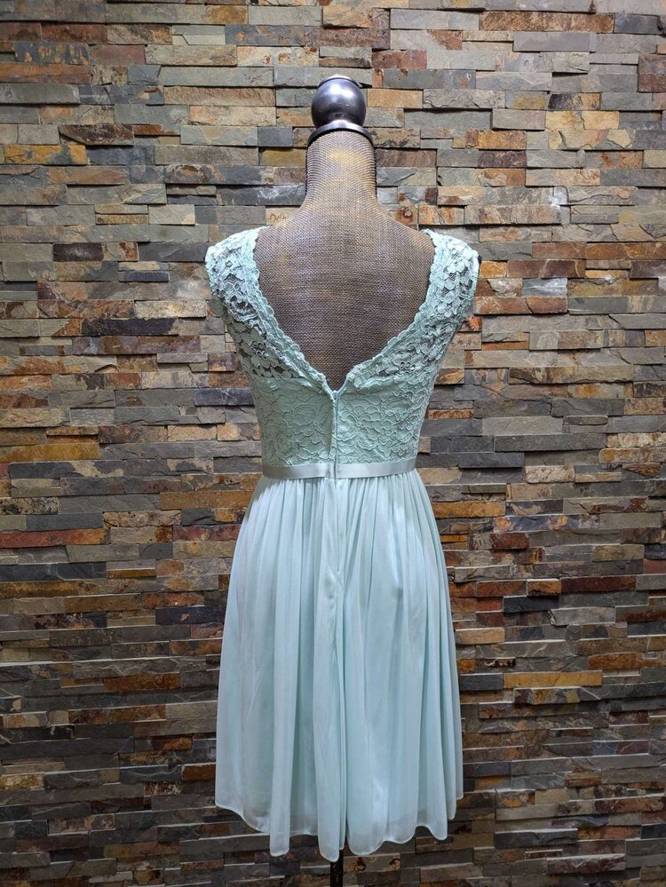 Davids Bridal Aqua Fit N' Flare Dress w/ Lace Bodice, Size 4