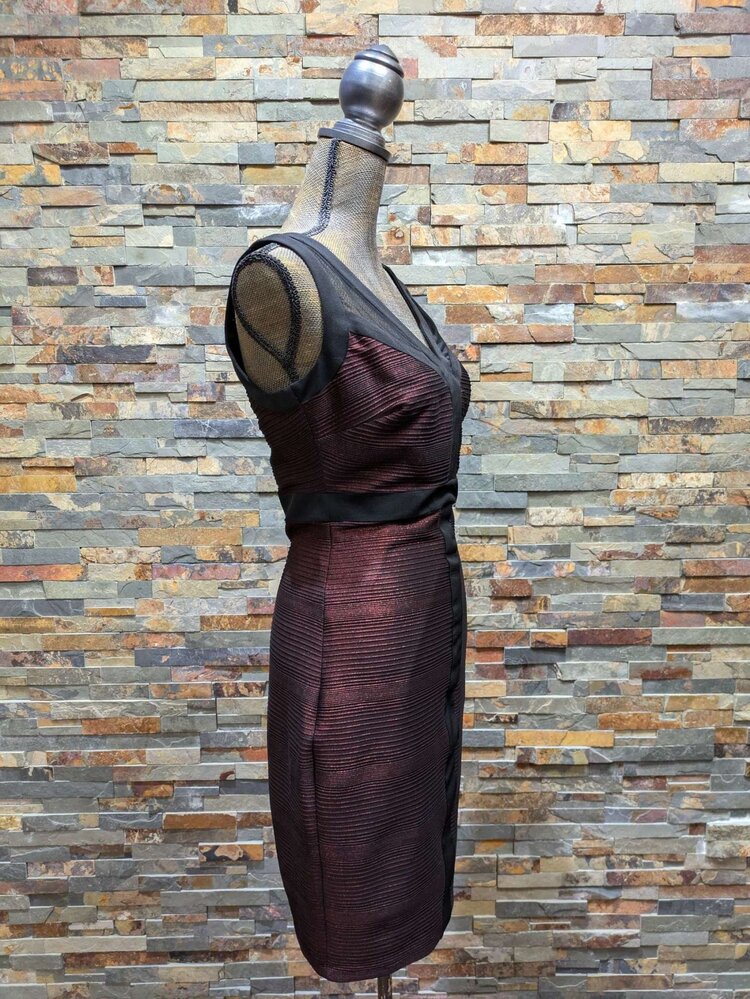 Caché Red And Black Ribbed Cocktail Dress, Size 4