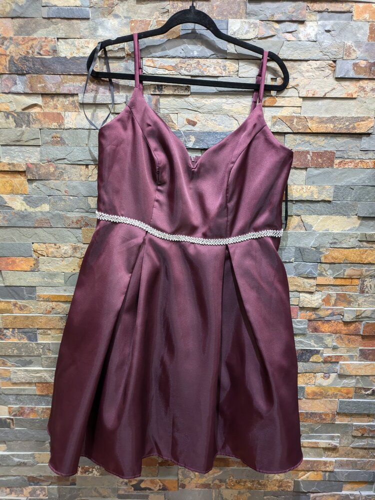 B Darlin Maroon Fit N' Flare Dress w/ Rhinestone Belt, Size 14W