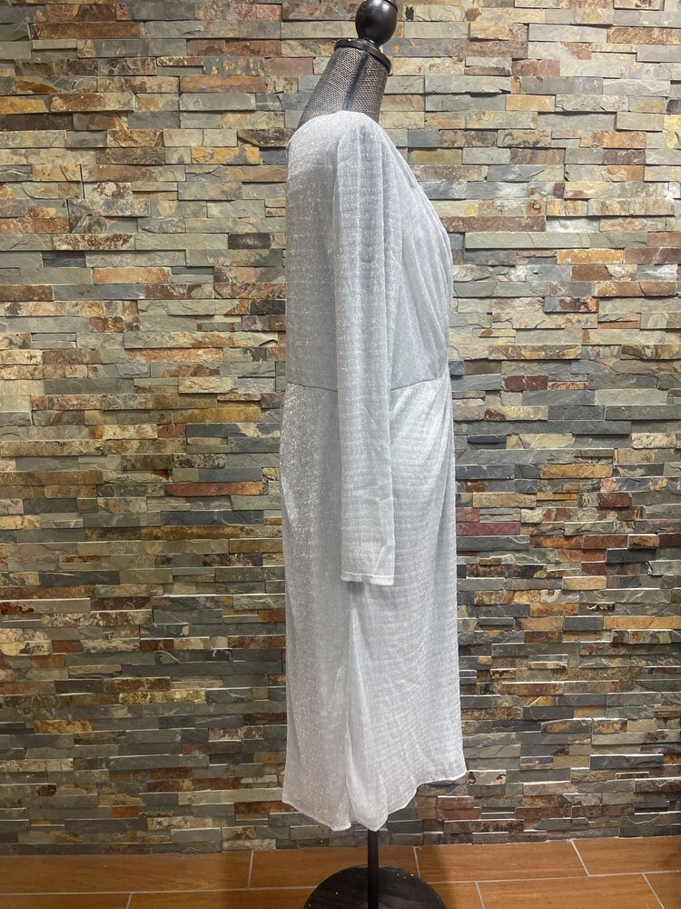 Adrianna Papell Silver Long Sleeve V-neck Ruched Dress, Size 20