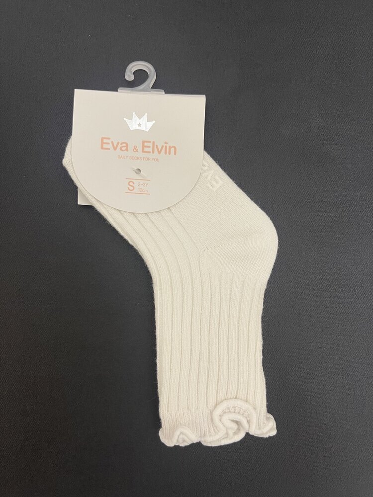 White Classic Ruffle Shasha Kid Socks
