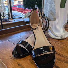 Forever Black Glossy Wedges