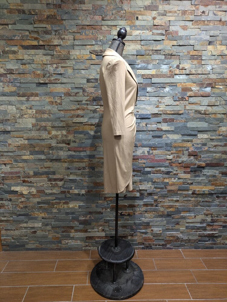 Caché Tan Long Sleeve Buckle Style Dress, Size M