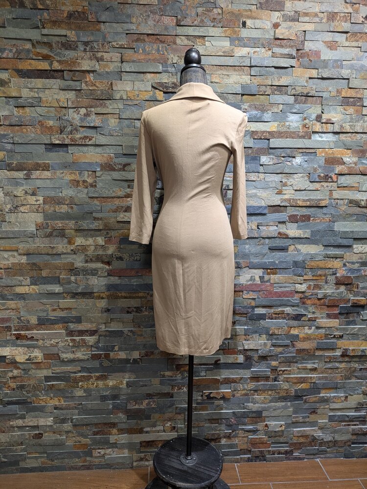 Caché Tan Long Sleeve Buckle Style Dress, Size M