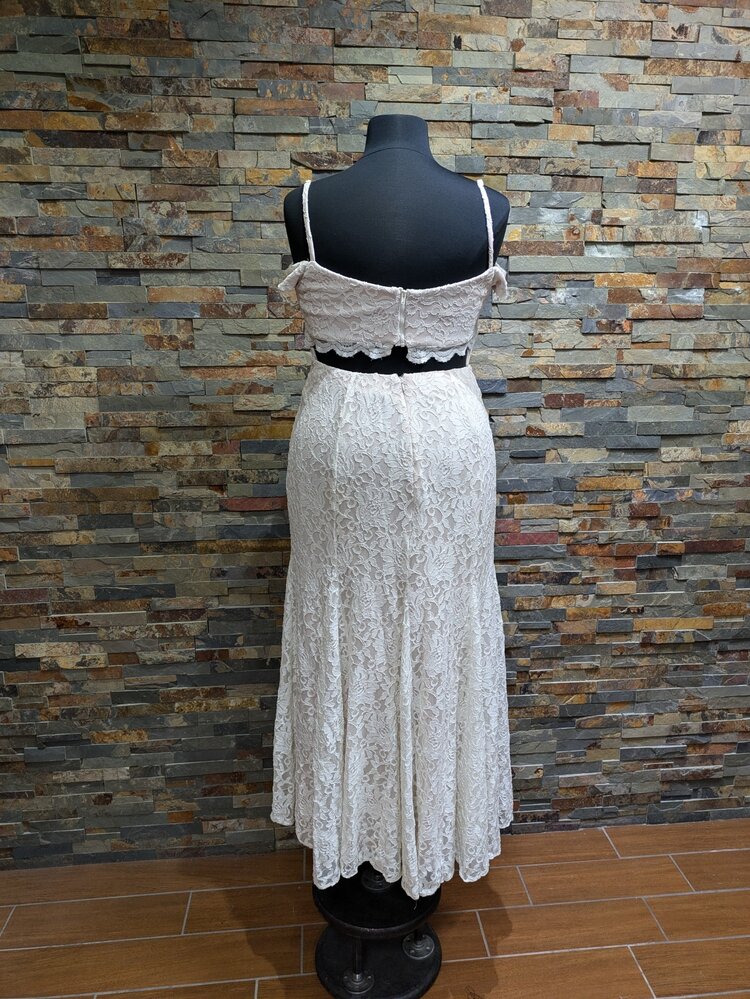 Nightway Ivory Lace Cold Shoulder Mesh Insert Gown, Size 16