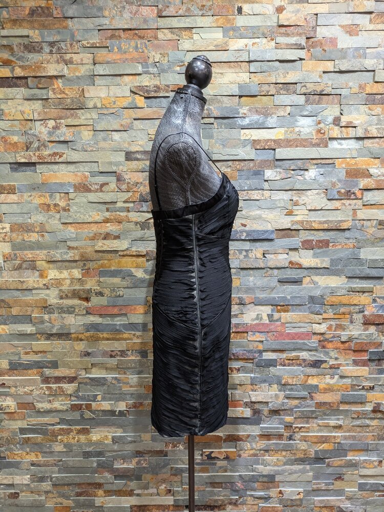 Sue Wong Black Embroidered Satin Trimmed Body-Con Dress, Size 8