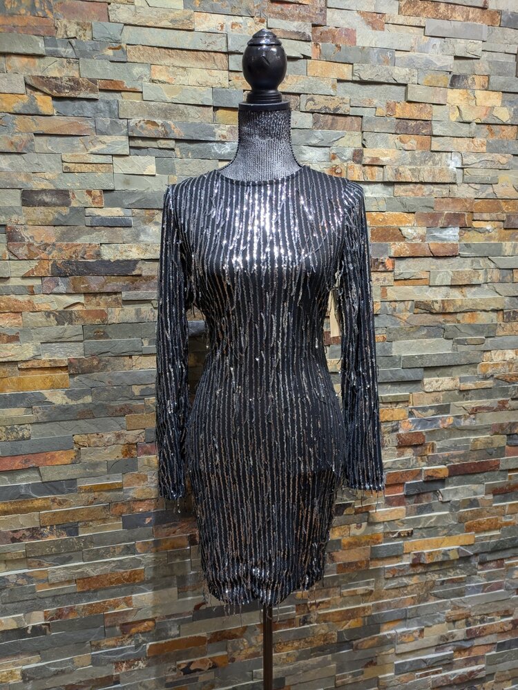 Bear Dance Black Long Sleeve Sequin Fringe Party Dress,