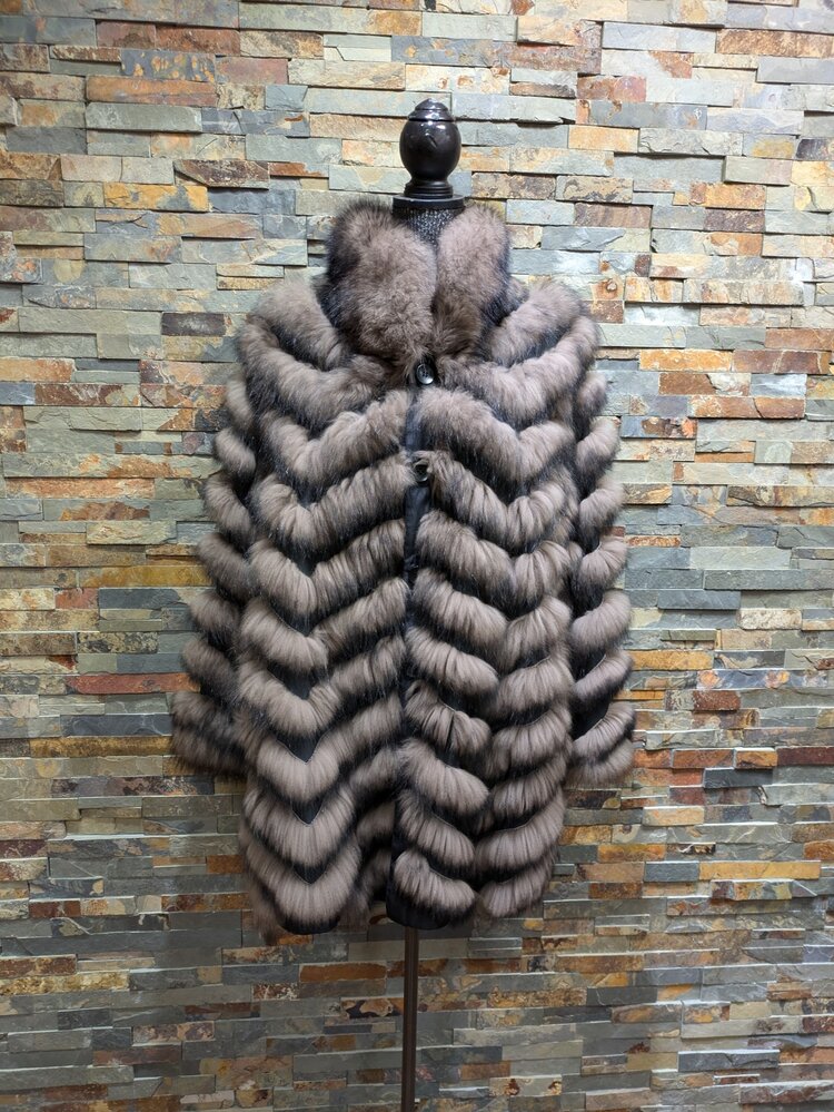 Dark Brown Fox Reversable Black Jacket, Size S