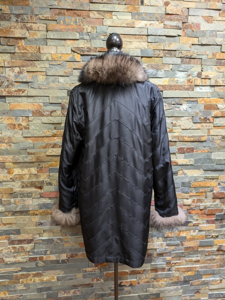 Dark Brown Fox Reversable Black Jacket, Size S