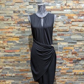 Caché Black Professional Cocktail w/ Key Hole Neck, Size L